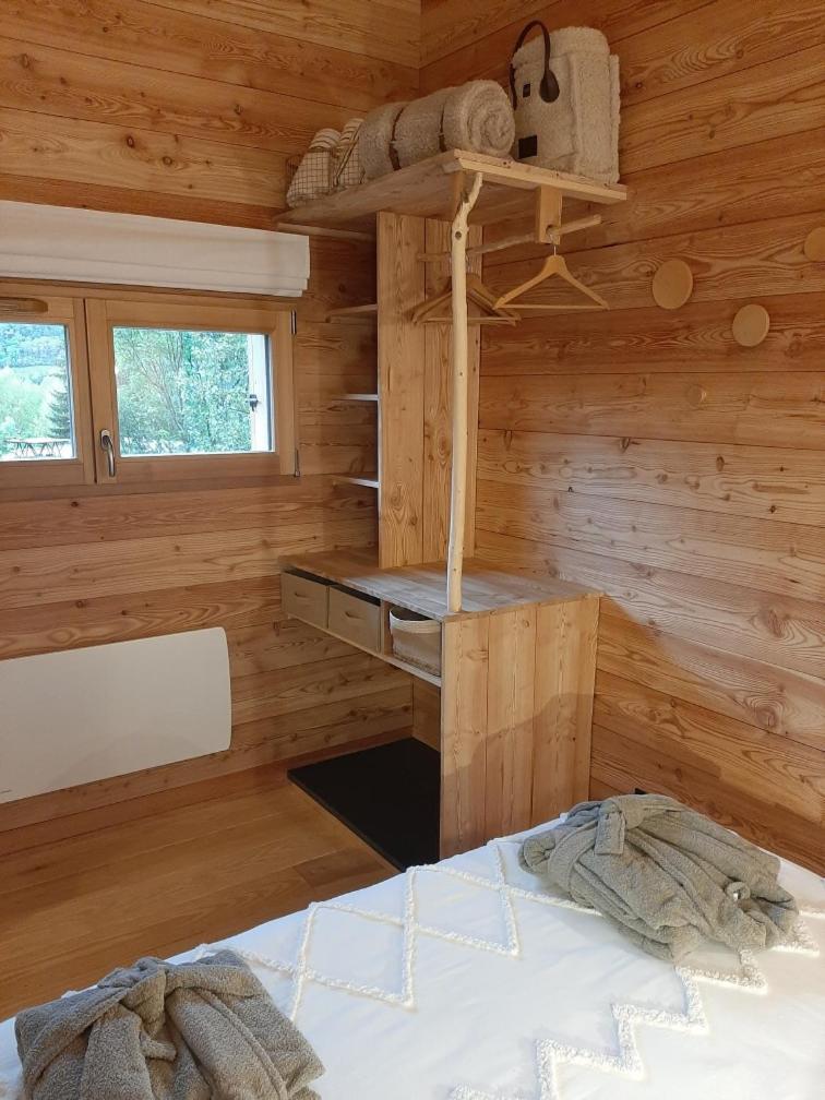Petit Chalet Neuf Independant 2 Pers "La Cabane De Jean " Briançon Екстериор снимка