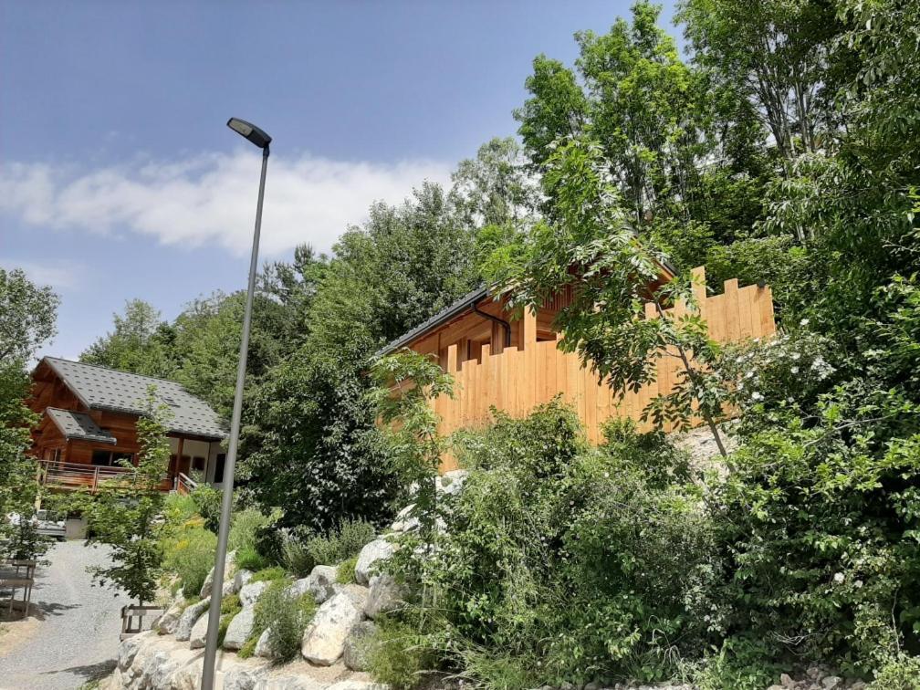 Petit Chalet Neuf Independant 2 Pers "La Cabane De Jean " Briançon Екстериор снимка