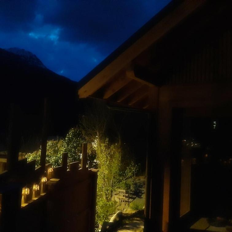 Petit Chalet Neuf Independant 2 Pers "La Cabane De Jean " Briançon Екстериор снимка